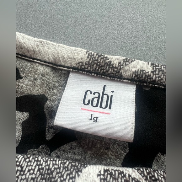 Cabi, two patterned top, size large. Very soft! - Picture 2 of 3